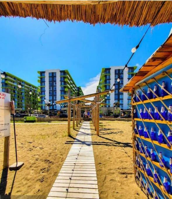 Alezzy Beach Apartament Prima Linie La Mare Navodari Bagian luar foto