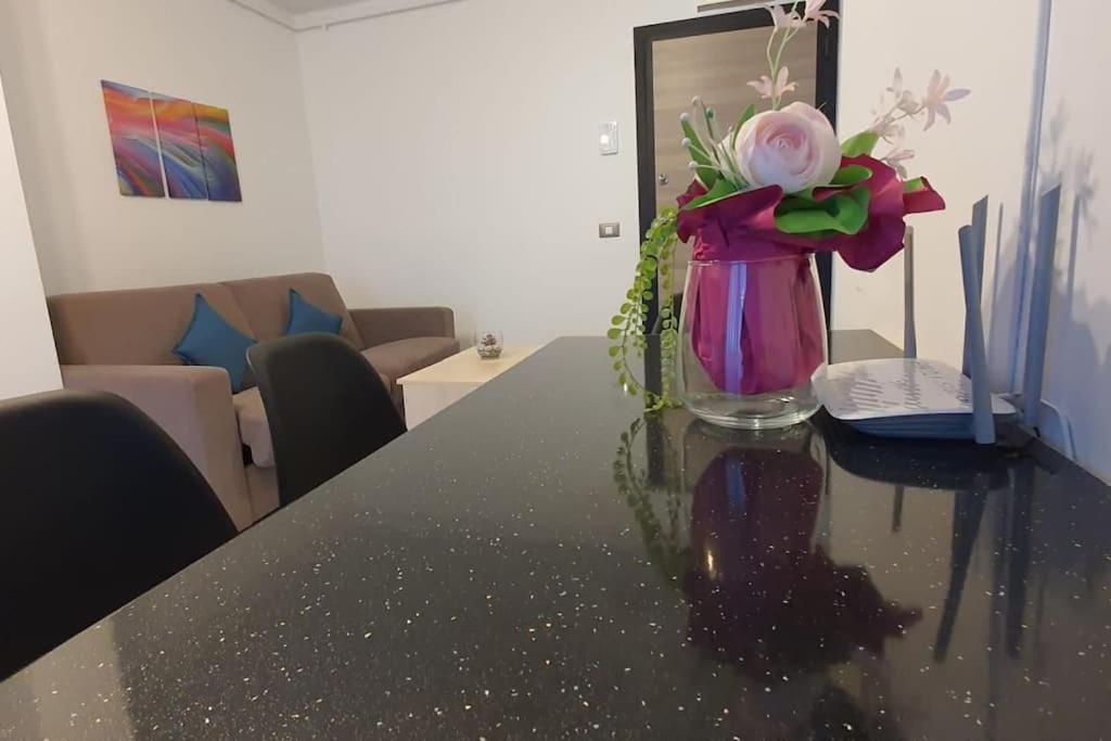 Alezzy Beach Apartament Prima Linie La Mare Navodari Bagian luar foto