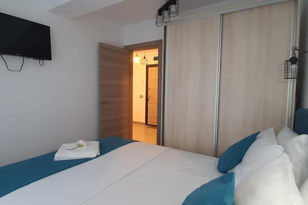 Alezzy Beach Apartament Prima Linie La Mare Navodari Bagian luar foto