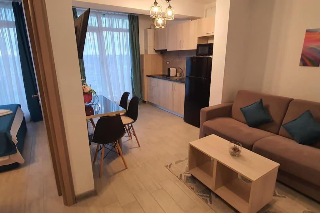 Alezzy Beach Apartament Prima Linie La Mare Navodari Bagian luar foto